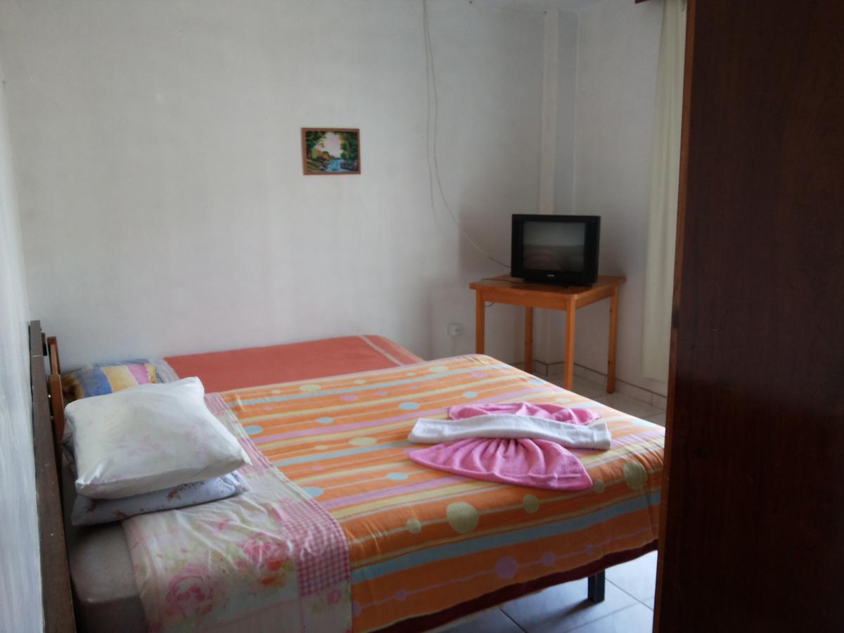 Hotel Pinotti Куритибанус Экстерьер фото